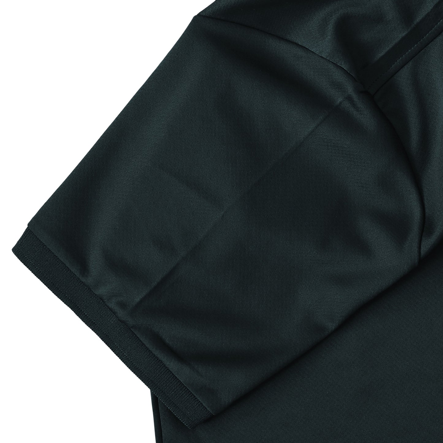 クールコアポロ black image